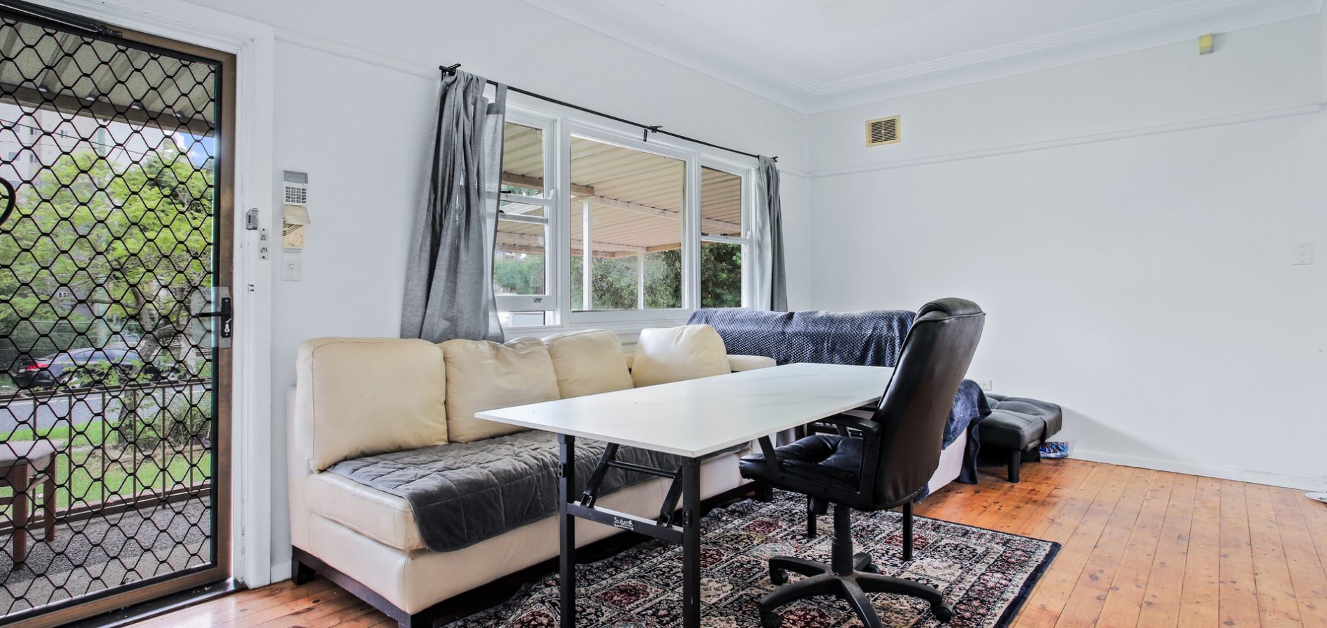 59 Alexandra Avenue, Westmead NSW 2145 - photo 2