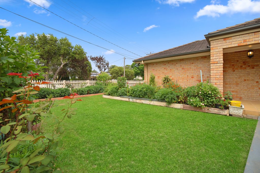 15 Killarney Avenue, Blacktown NSW 2148 - photo 23