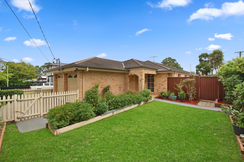 15 Killarney Avenue, Blacktown NSW 2148 - photo 33