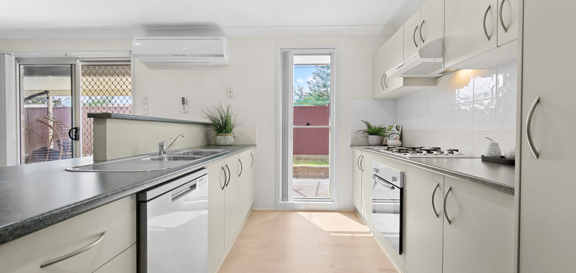 15 Killarney Avenue, Blacktown NSW 2148 - photo 9