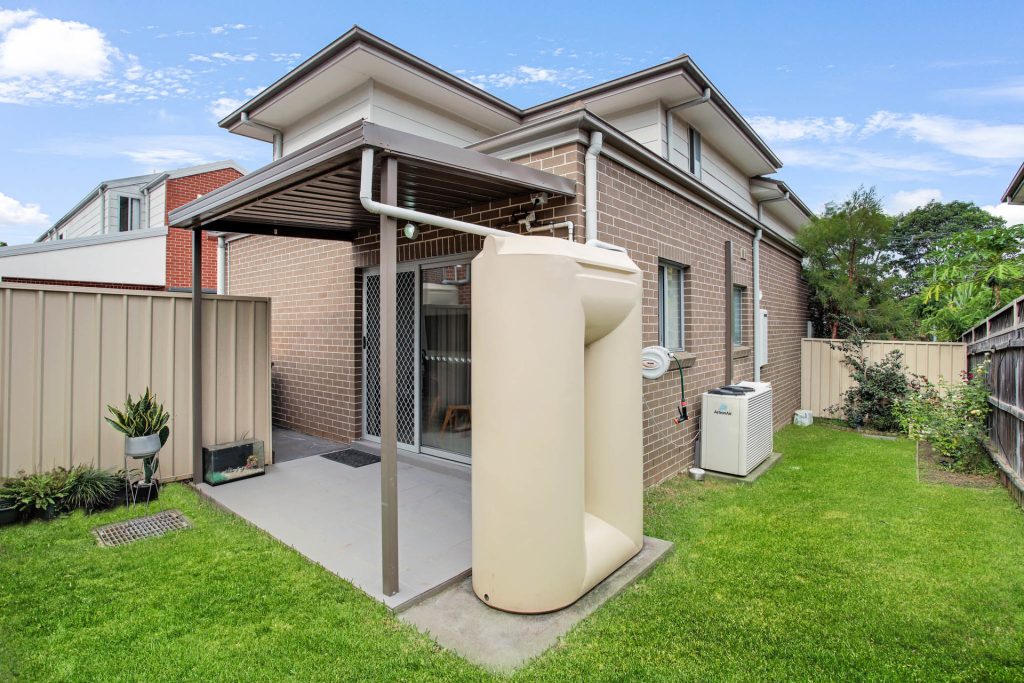 15/166 Targo Road, Girraween NSW 2145 - photo 12