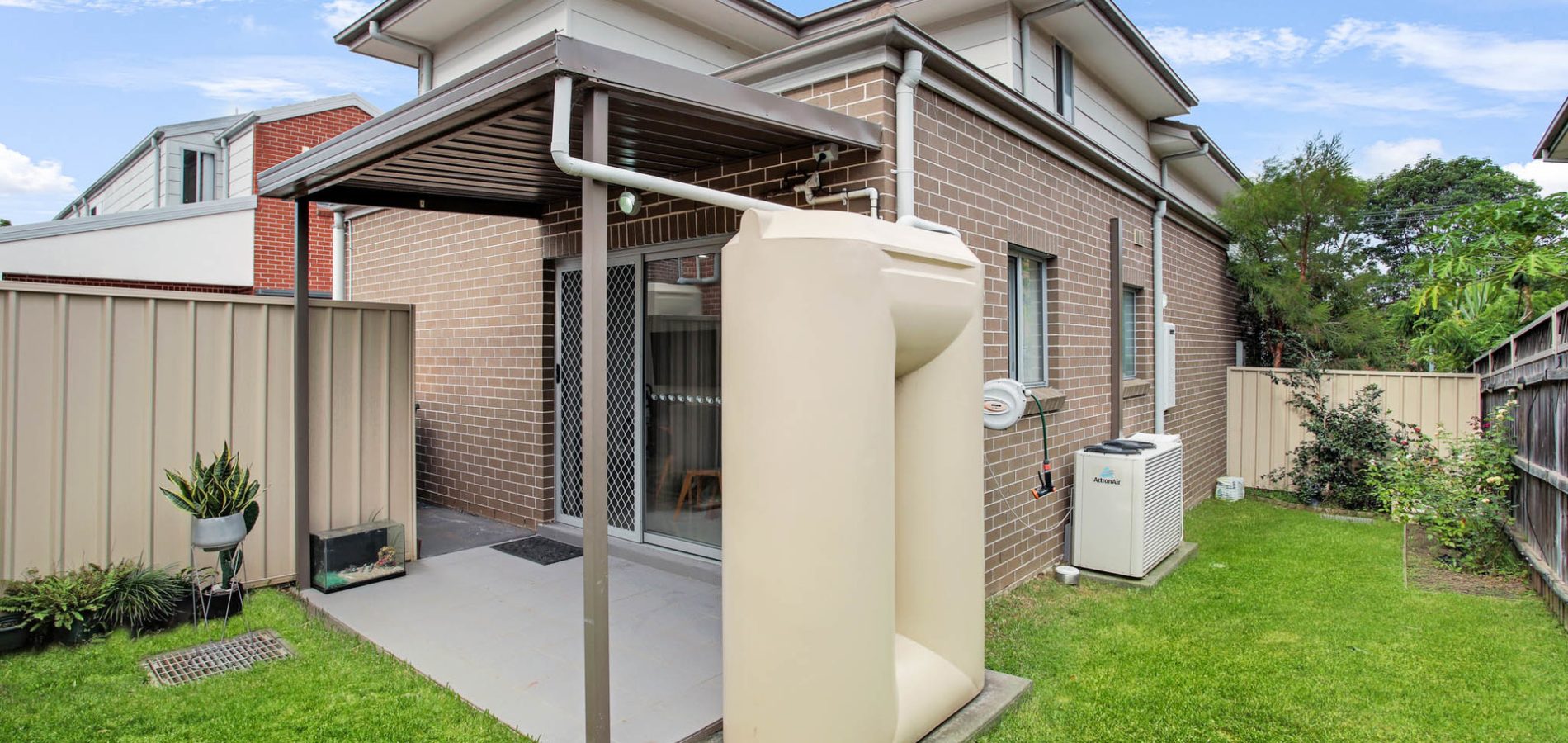 15/166 Targo Road, Girraween NSW 2145 - photo 12