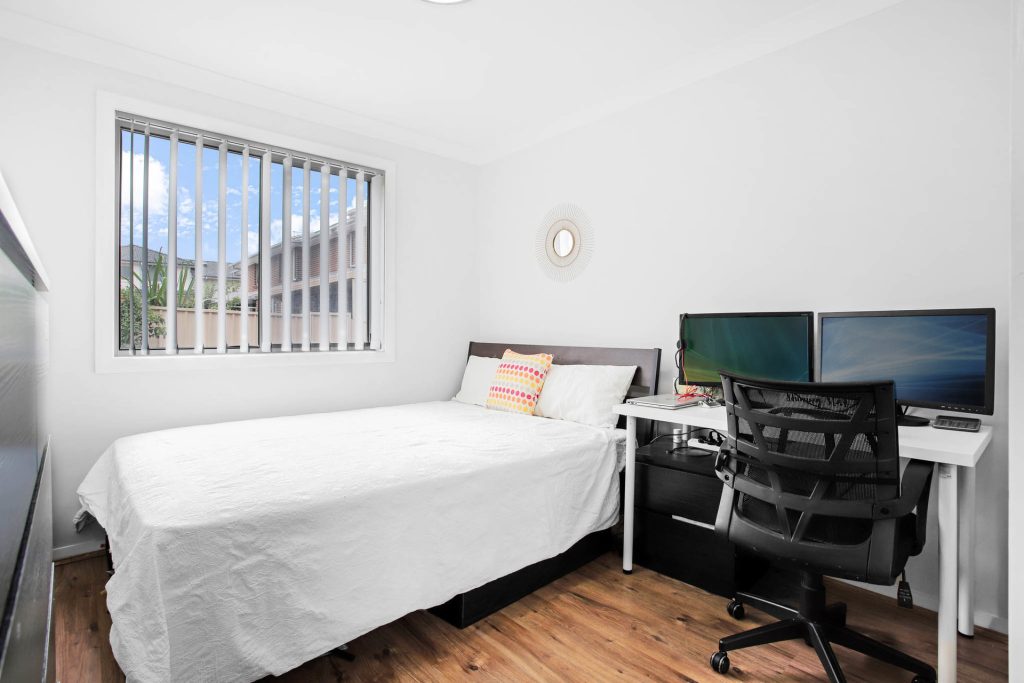 15/166 Targo Road, Girraween NSW 2145 - photo 8