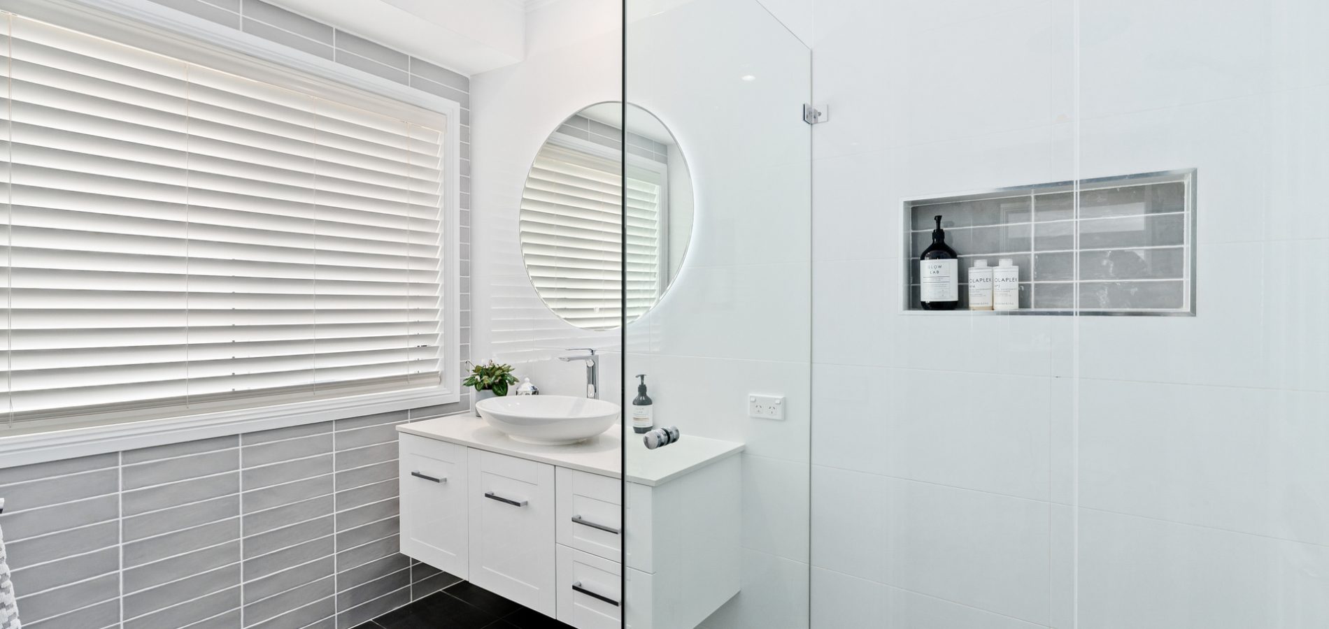 8 Carlisle Crescent, Kellyville NSW 2155 - photo 15