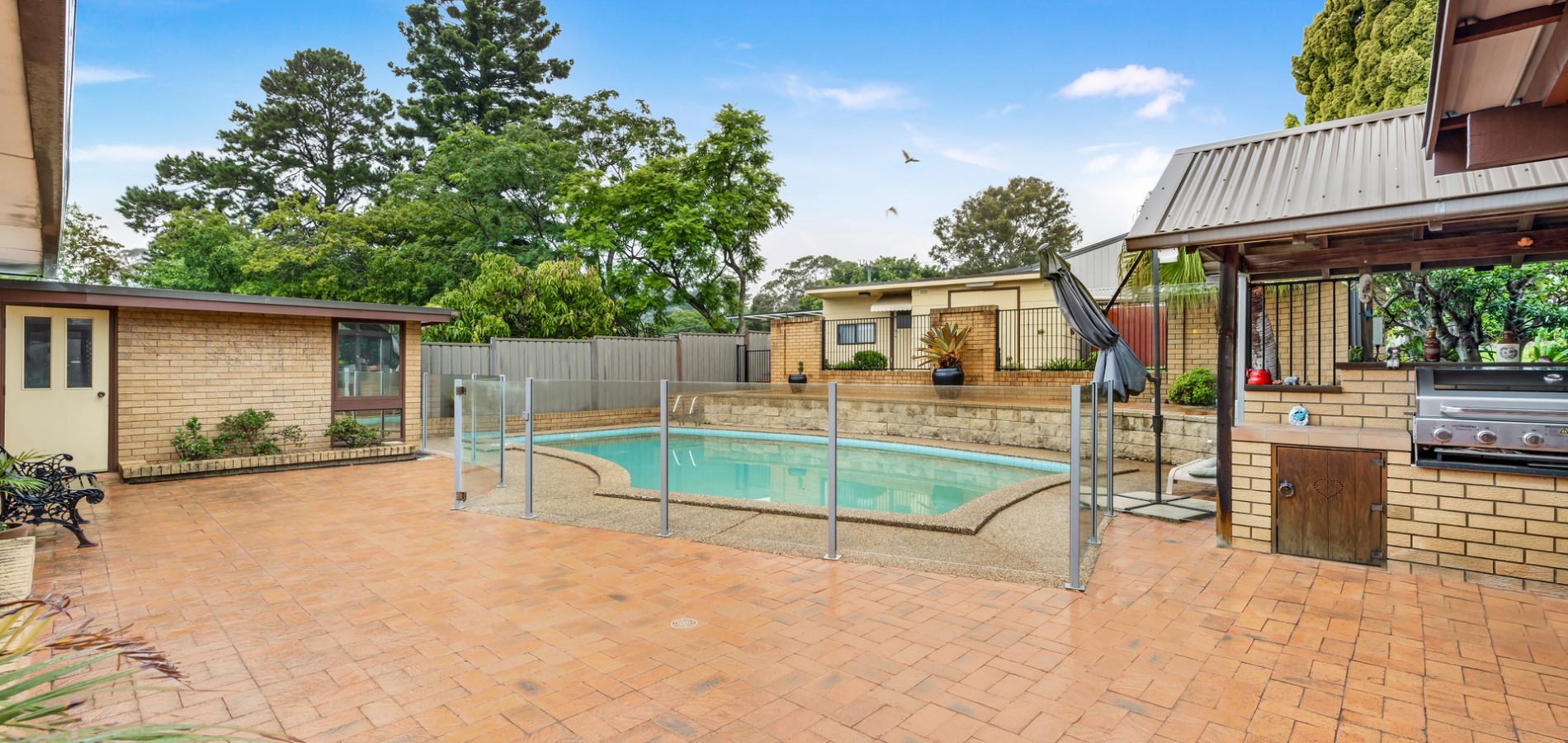 18 Lowanna Avenue, Baulkham Hills NSW 2153 - photo 10