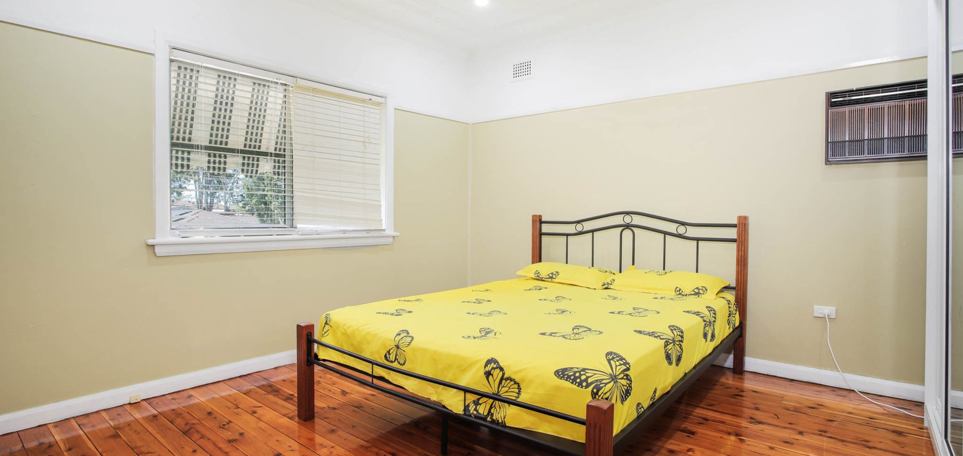 24 Marcia Street, Toongabbie NSW 2146 - photo 4