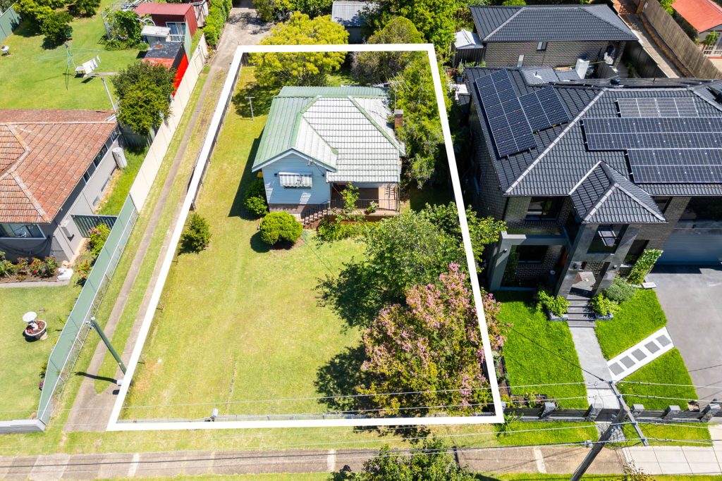 24 Marcia Street, Toongabbie NSW 2146 - photo 10