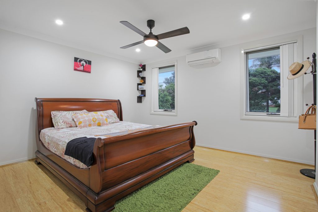 1/11 Carinya Road, Girraween NSW 2145 - photo 9