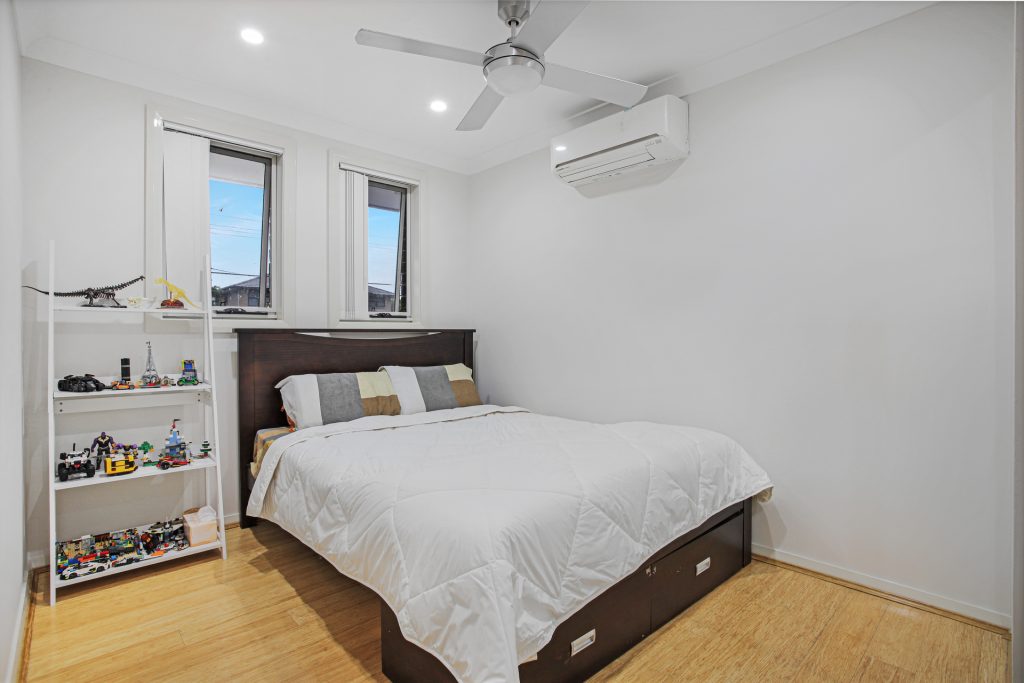 1/11 Carinya Road, Girraween NSW 2145 - photo 10