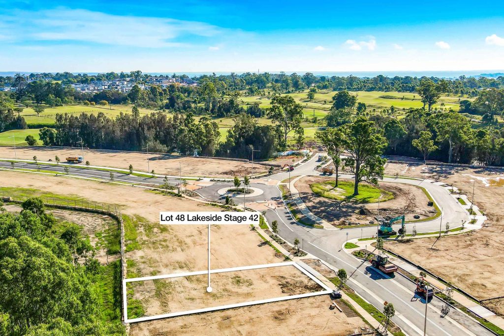 48 Ballandean Boulevarde, Gledswood Hills NSW 2557 - photo 2