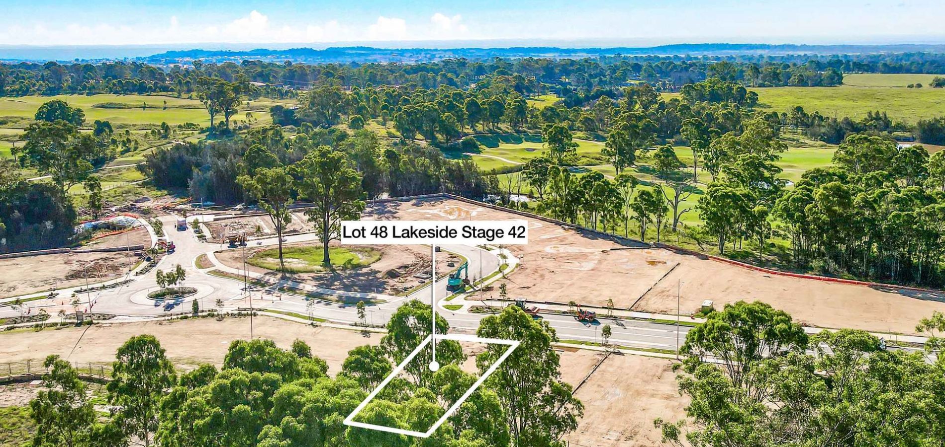 48 Ballandean Boulevarde, Gledswood Hills NSW 2557 - photo 3