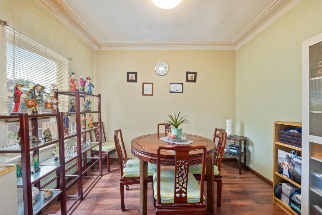 24 Spofforth Street, Ermington NSW 2115 - photo 2