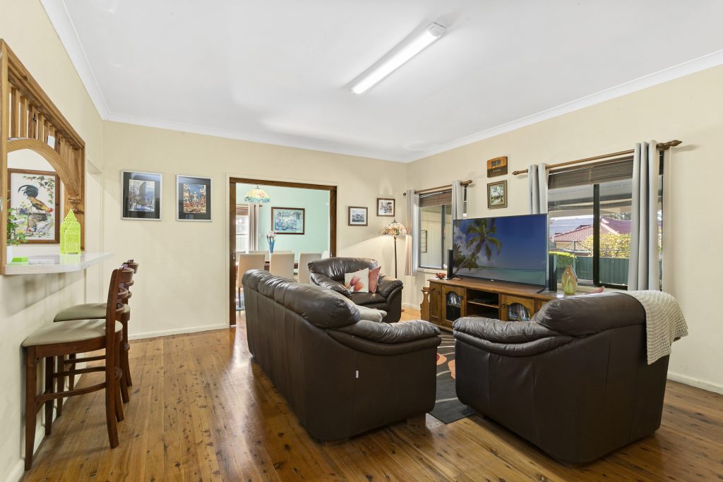 5 Olive Street, Wentworthville NSW 2145 - photo 2