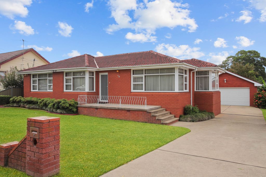 10 Fuller Street, Seven Hills NSW 2147 - McGrath West Group