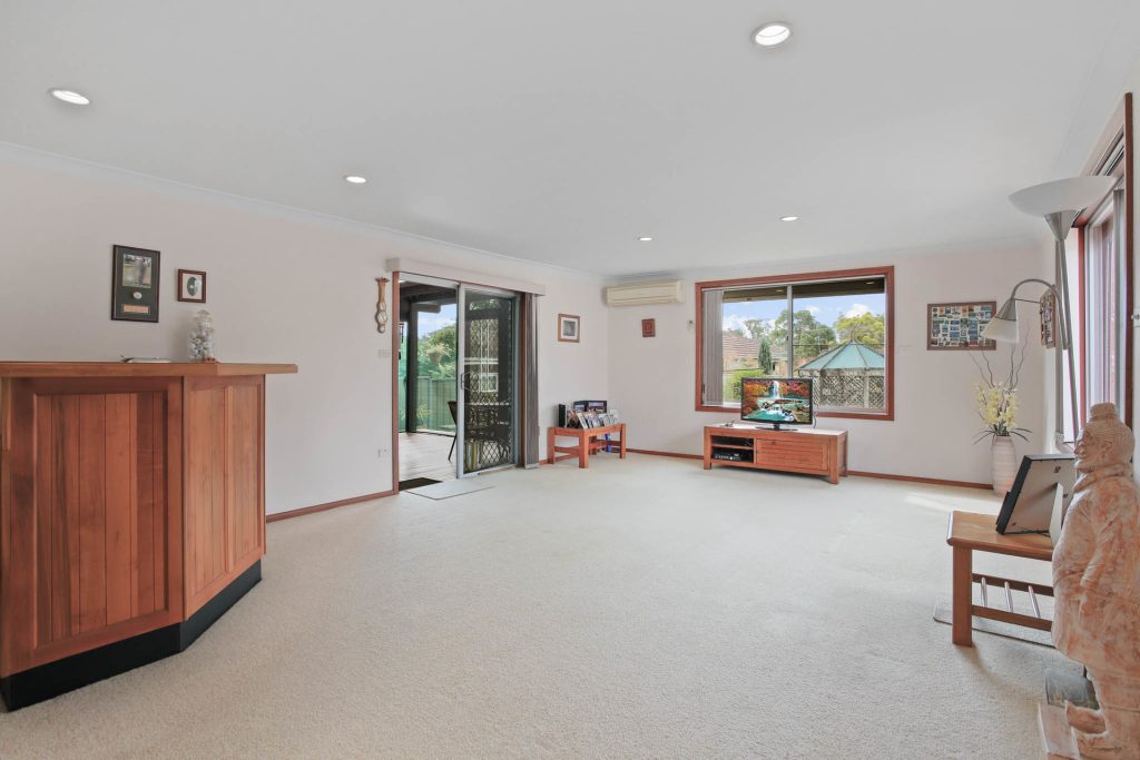 10 Fuller Street, Seven Hills NSW 2147 - photo 5