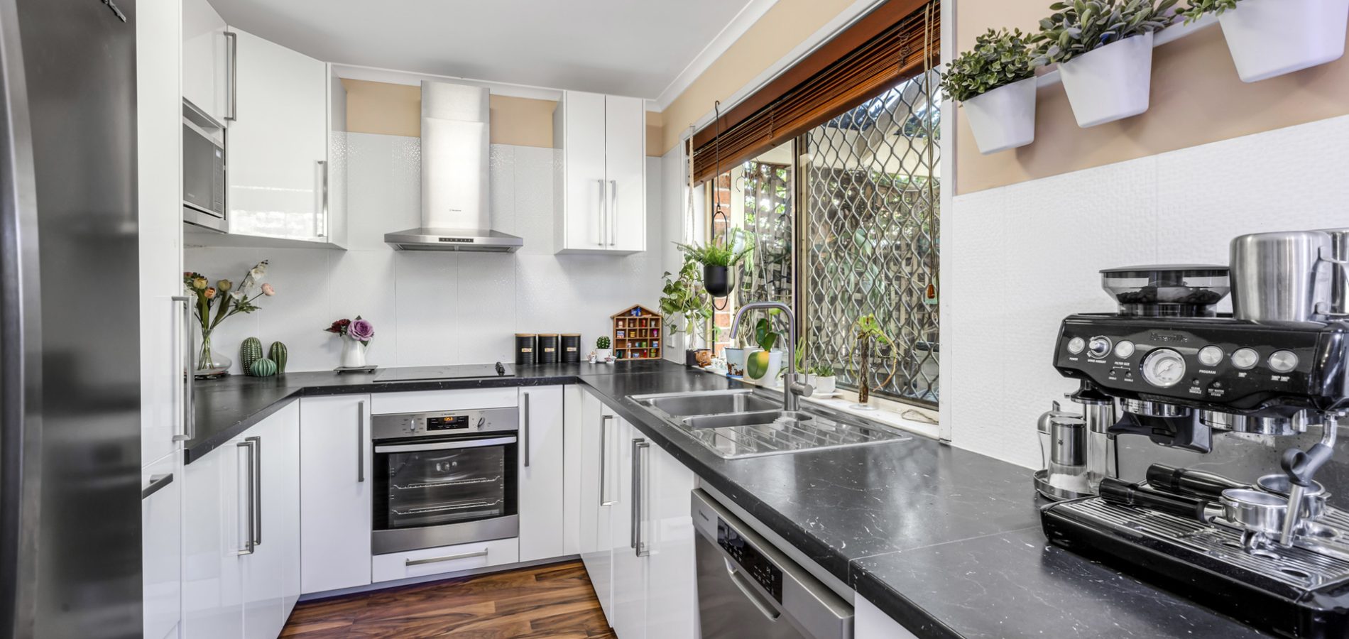 Sold - 2A Tunley Place - New Property in Kings Langley - Real Estate by Kim McChlery