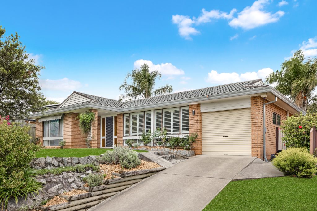 3 Parkinson Street, Kings Langley NSW 2147 - photo 2
