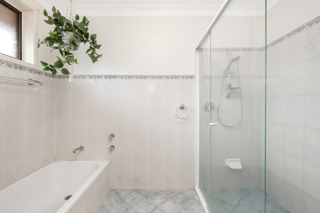 3 Parkinson Street, Kings Langley NSW 2147 - photo 10