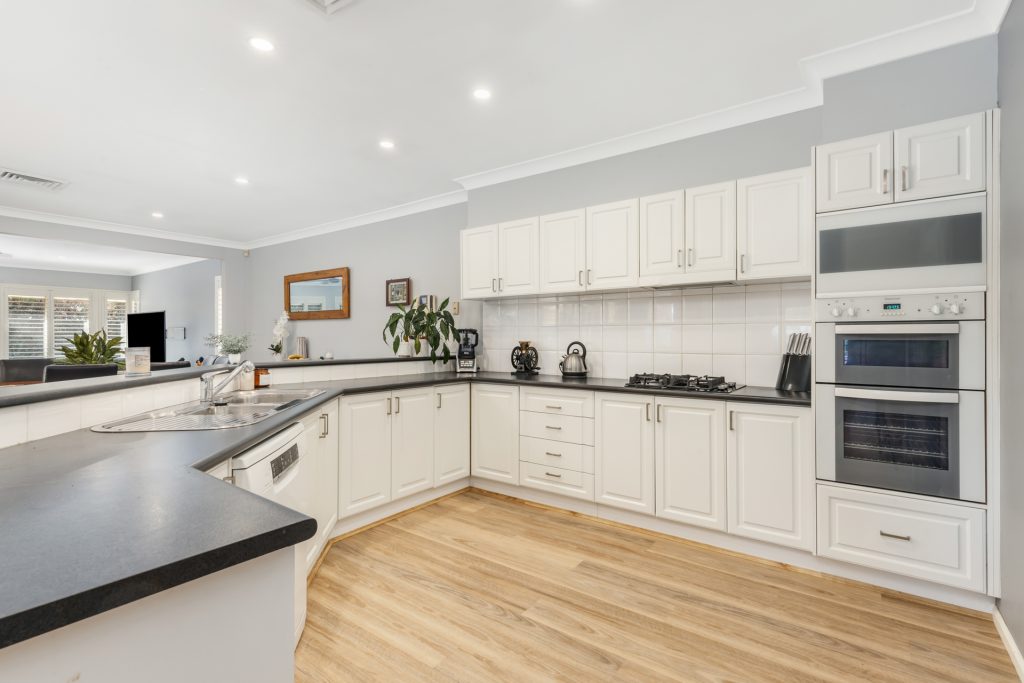 9 Garnet Place, North Kellyville NSW 2155 - photo 4