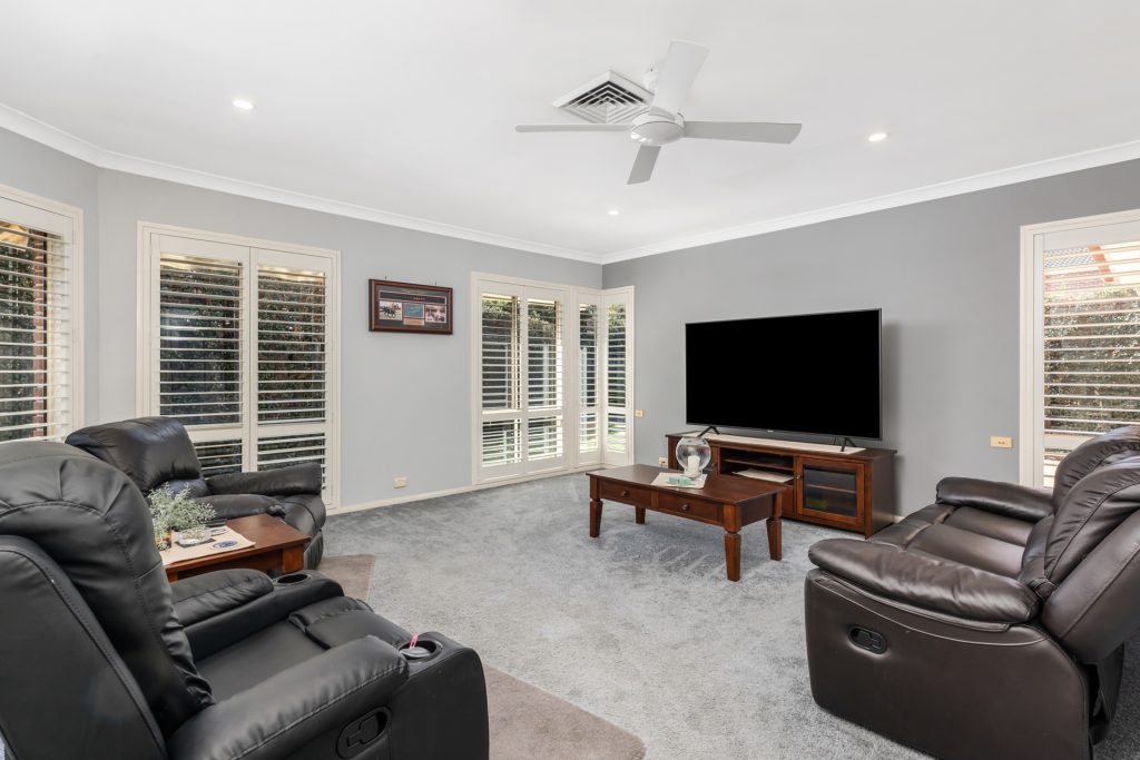 9 Garnet Place, North Kellyville NSW 2155 - photo 5