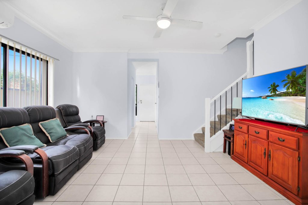 100 Lamonerie Street, Toongabbie NSW 2146 - photo 5