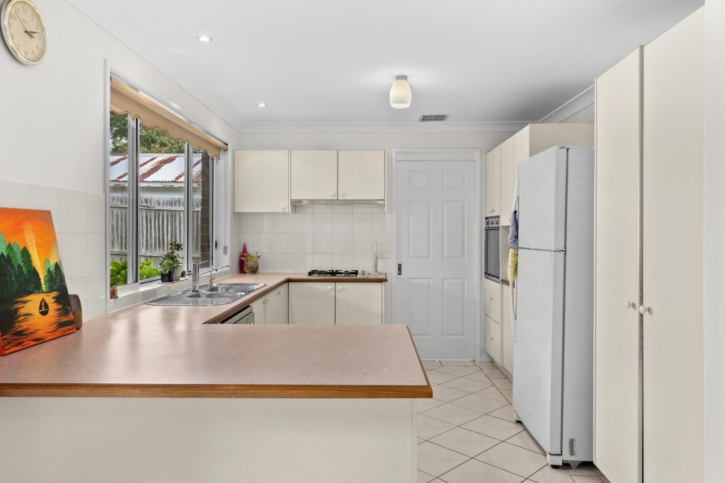 29 Camillo Street, Pendle Hill NSW 2145 - photo 6