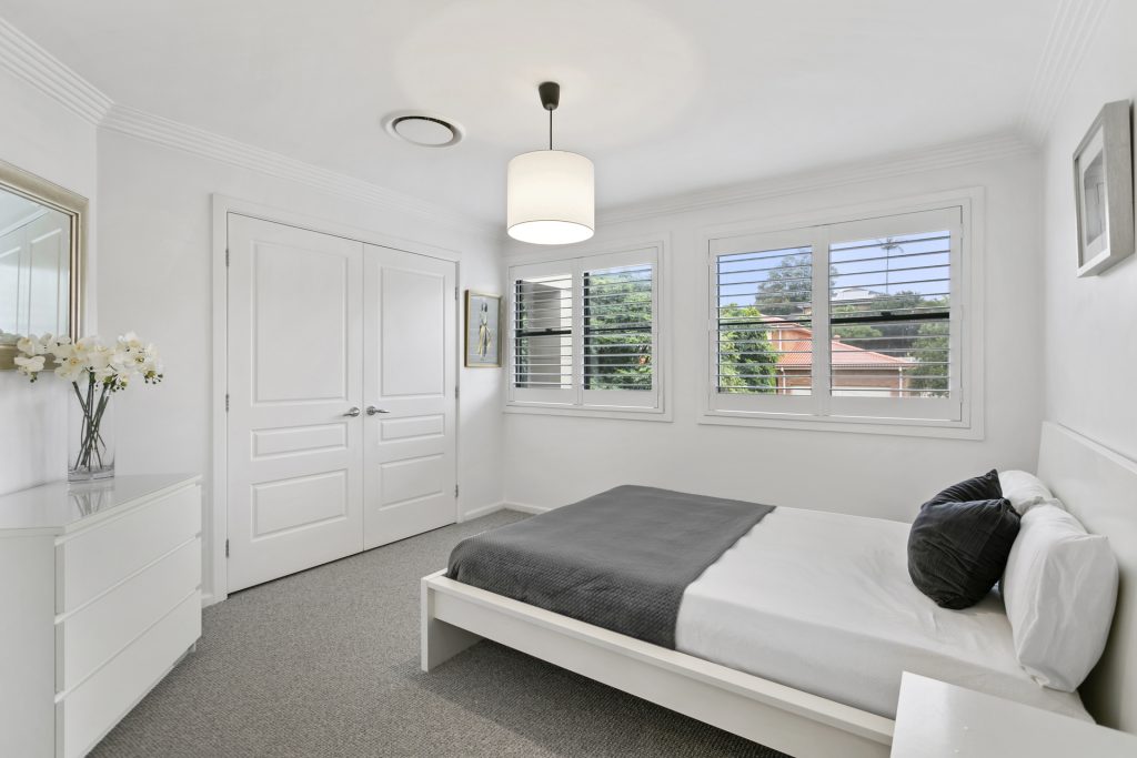 9 Walsh Avenue, Castle Hill NSW 2154 - photo 15