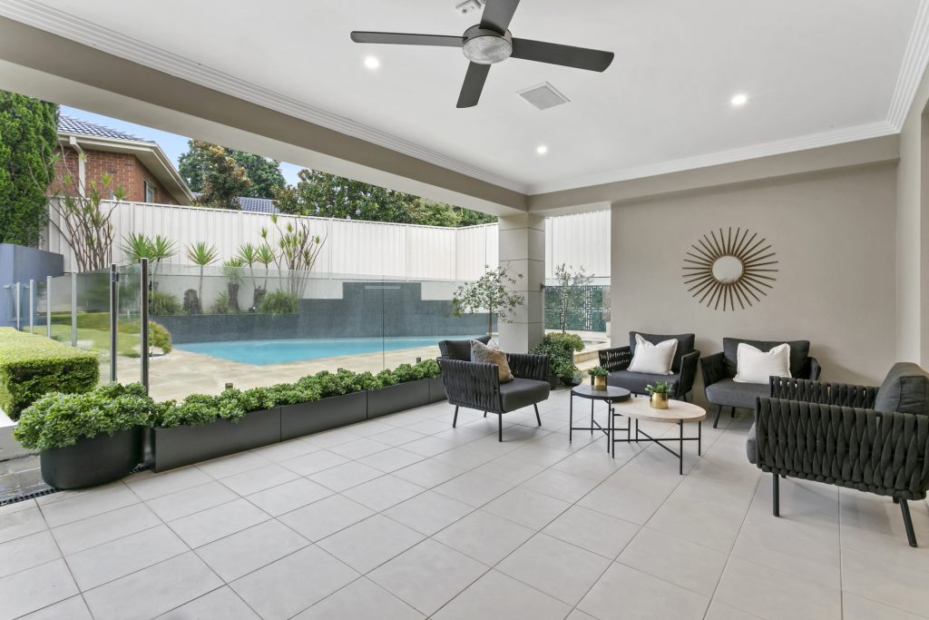 9 Walsh Avenue, Castle Hill NSW 2154 - photo 20