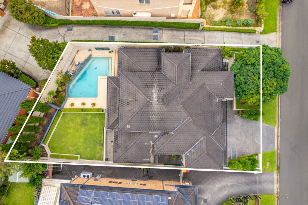 9 Walsh Avenue, Castle Hill NSW 2154 - photo 26