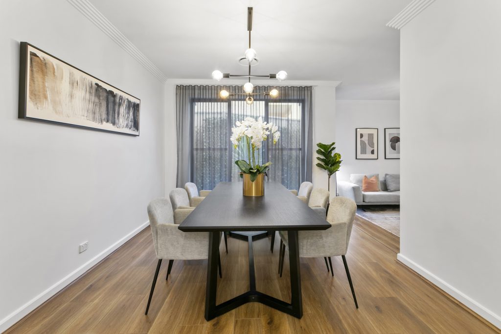 9 Walsh Avenue, Castle Hill NSW 2154 - photo 5