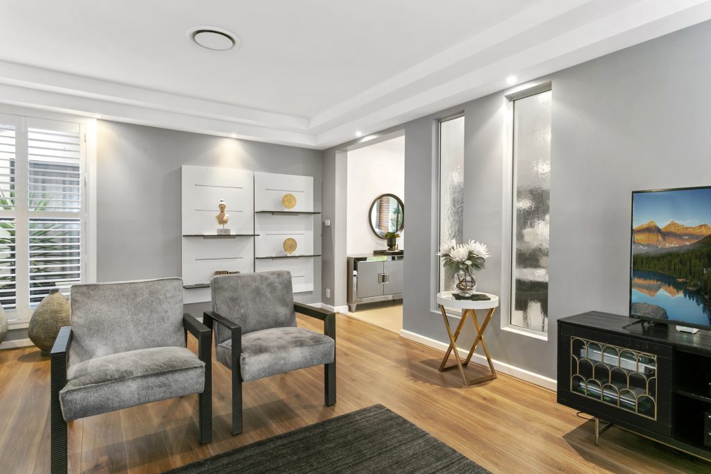 9 Walsh Avenue, Castle Hill NSW 2154 - photo 8