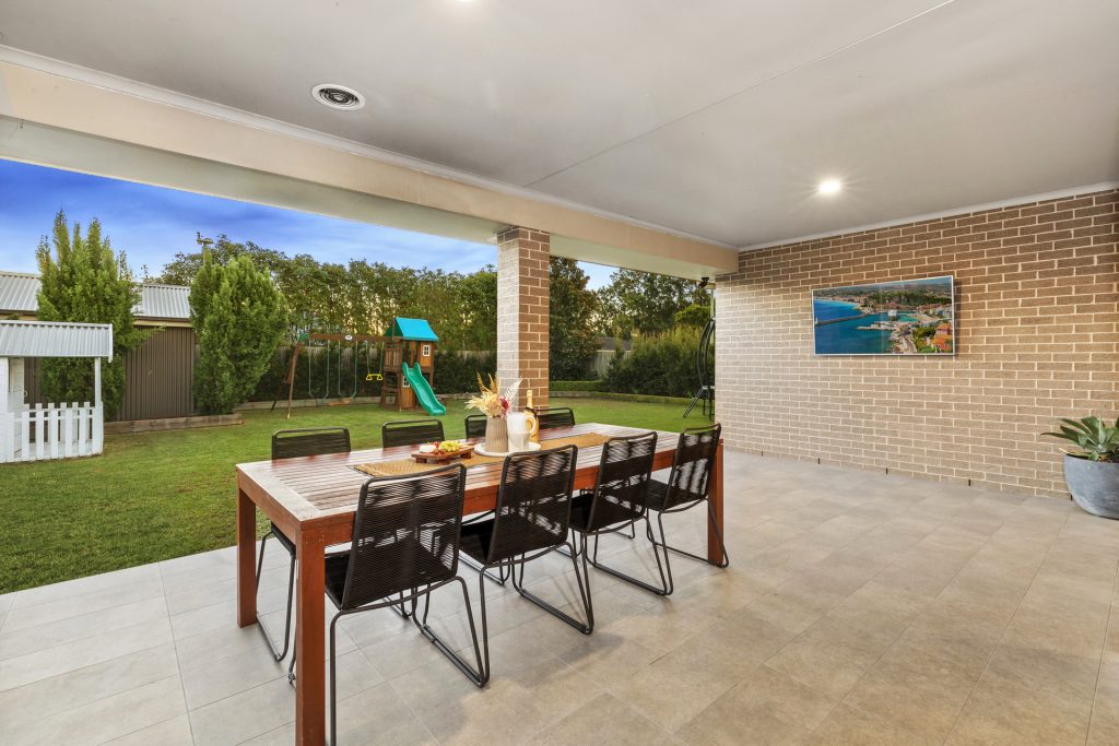 8 Holly Place, Pitt Town NSW 2756 - photo 17