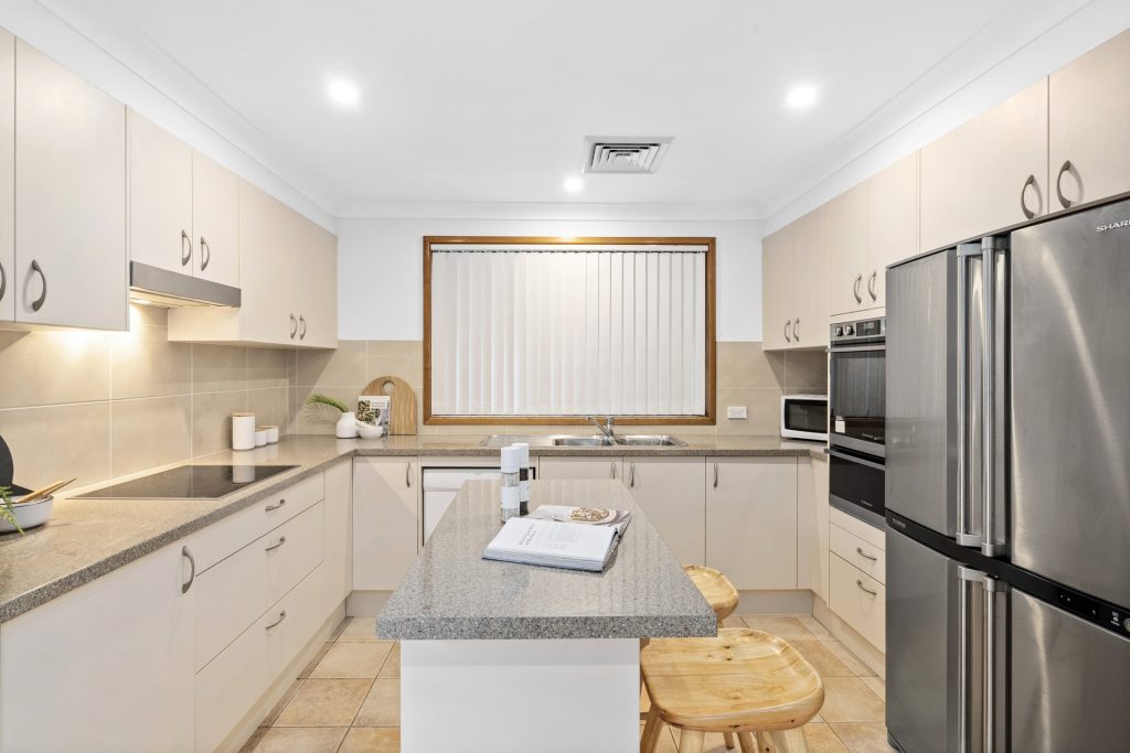 2 Jerilderie Avenue, Kellyville NSW 2155 - photo 8