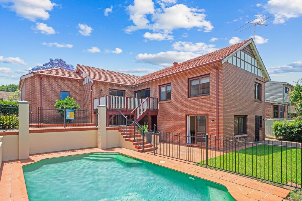 6 Blackwood Place, Oatlands NSW 2117 - McGrath West Group