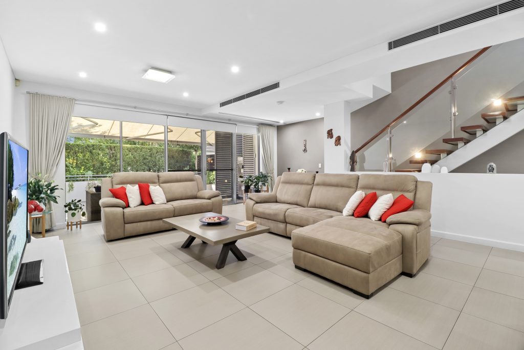 42 Peninsula Way, Norwest NSW 2153 - photo 2
