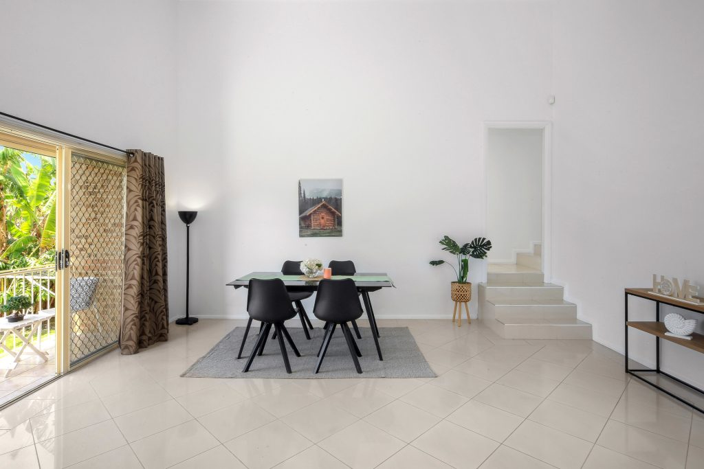 2/9A Hawkesbury Road, Westmead NSW 2145 - photo 5