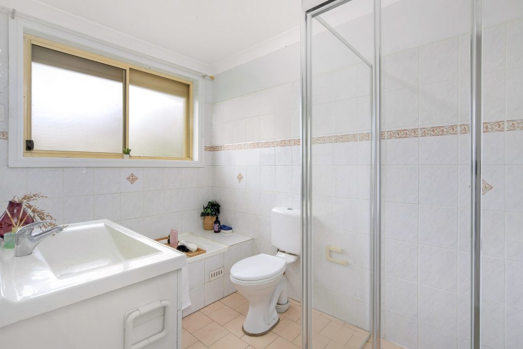 2/9A Hawkesbury Road, Westmead NSW 2145 - photo 6
