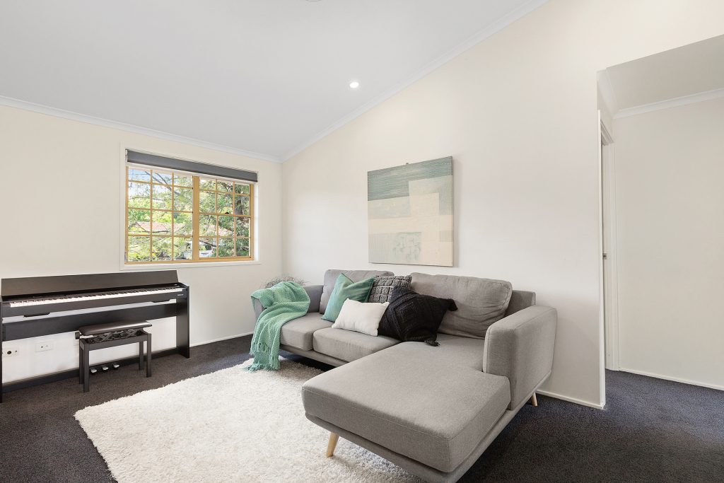 60 Amphitheatre Circuit, Baulkham Hills NSW 2153 - photo 12