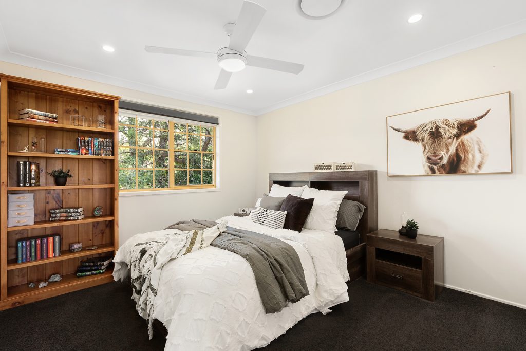 60 Amphitheatre Circuit, Baulkham Hills NSW 2153 - photo 9