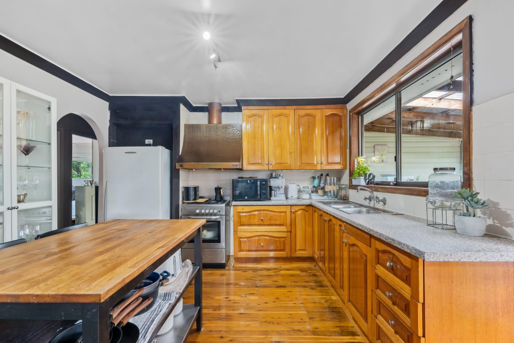 26 Everest Street, Seven Hills NSW 2147 - photo 3