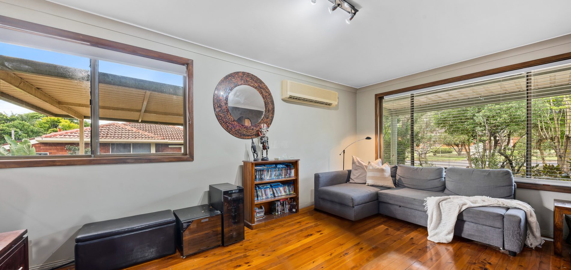 26 Everest Street, Seven Hills NSW 2147 - photo 4