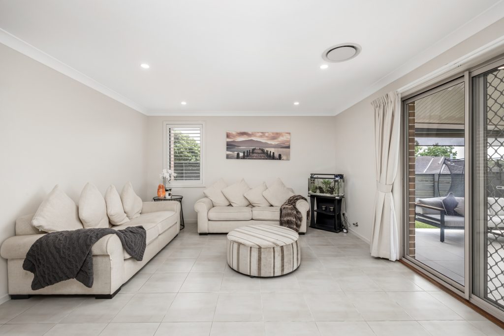 21 Paringa Drive, The Ponds NSW 2769 - photo 3