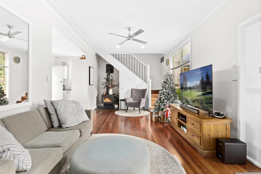 5 Diane Drive, Lalor Park NSW 2147 - photo 2