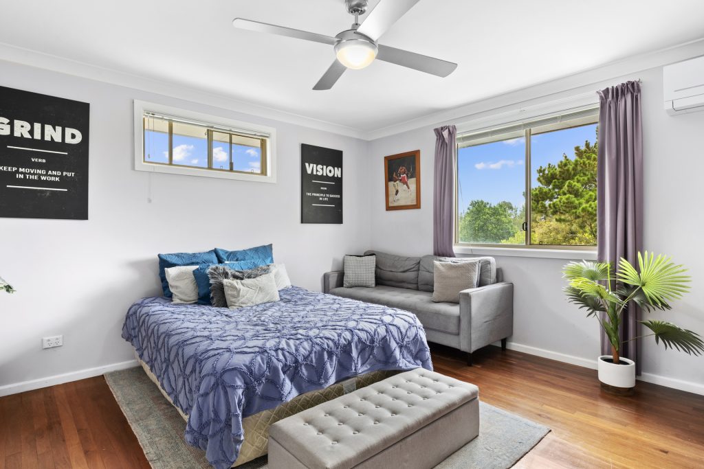 5 Diane Drive, Lalor Park NSW 2147 - photo 5