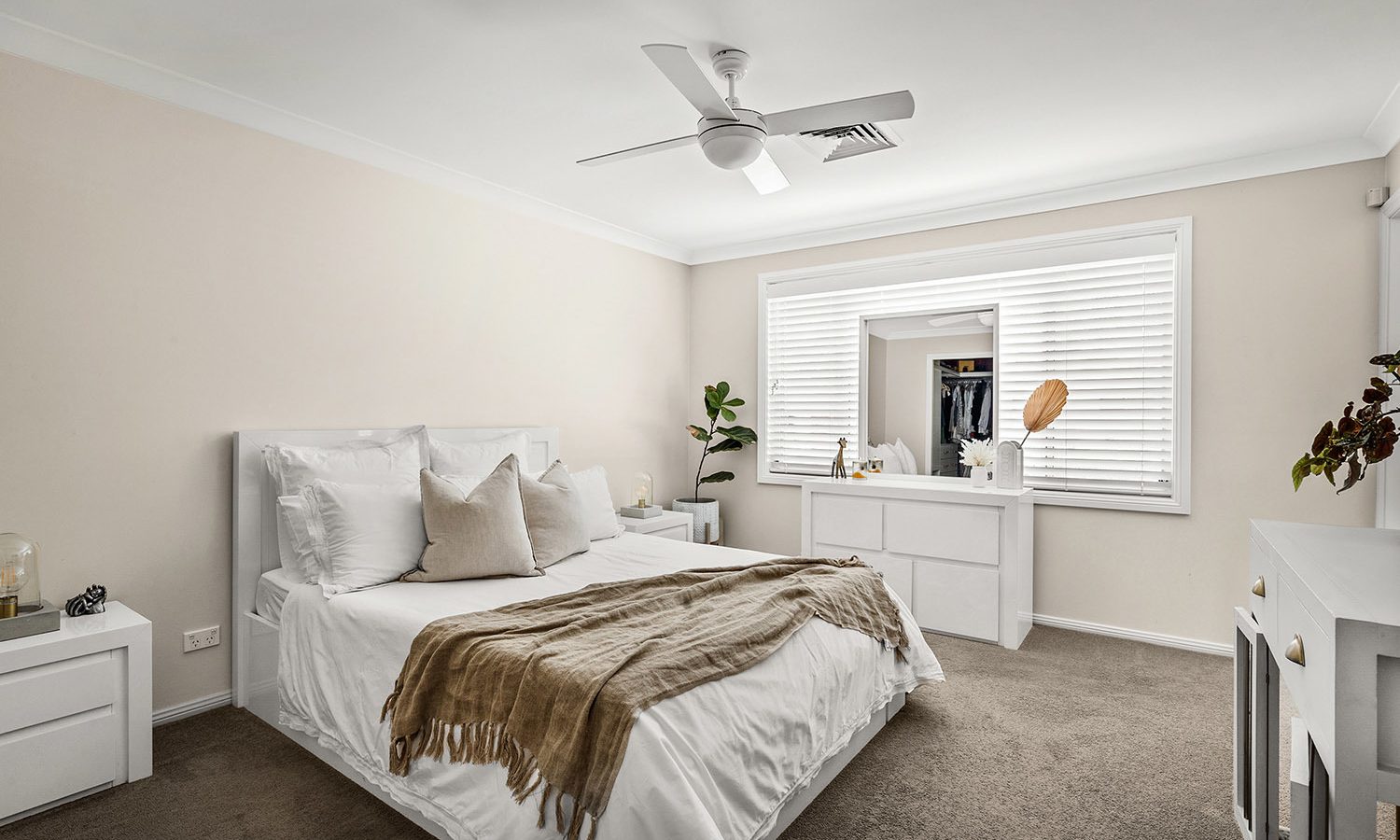 6 Ashburton Court, Kellyville NSW 2155 - photo 15