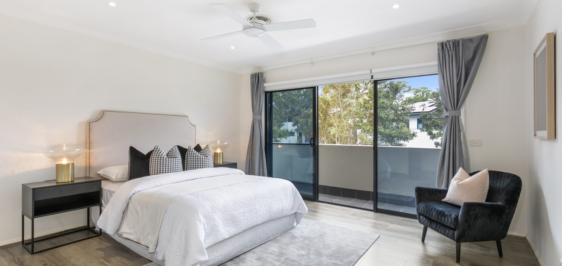 15 Baronia Circuit, Castle Hill NSW 2154 - photo 7