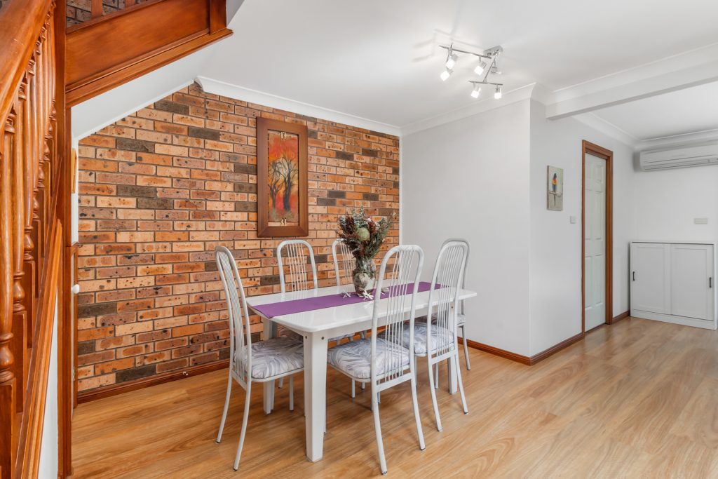 2/18 Nottingham Street, Northmead NSW 2152 - photo 3