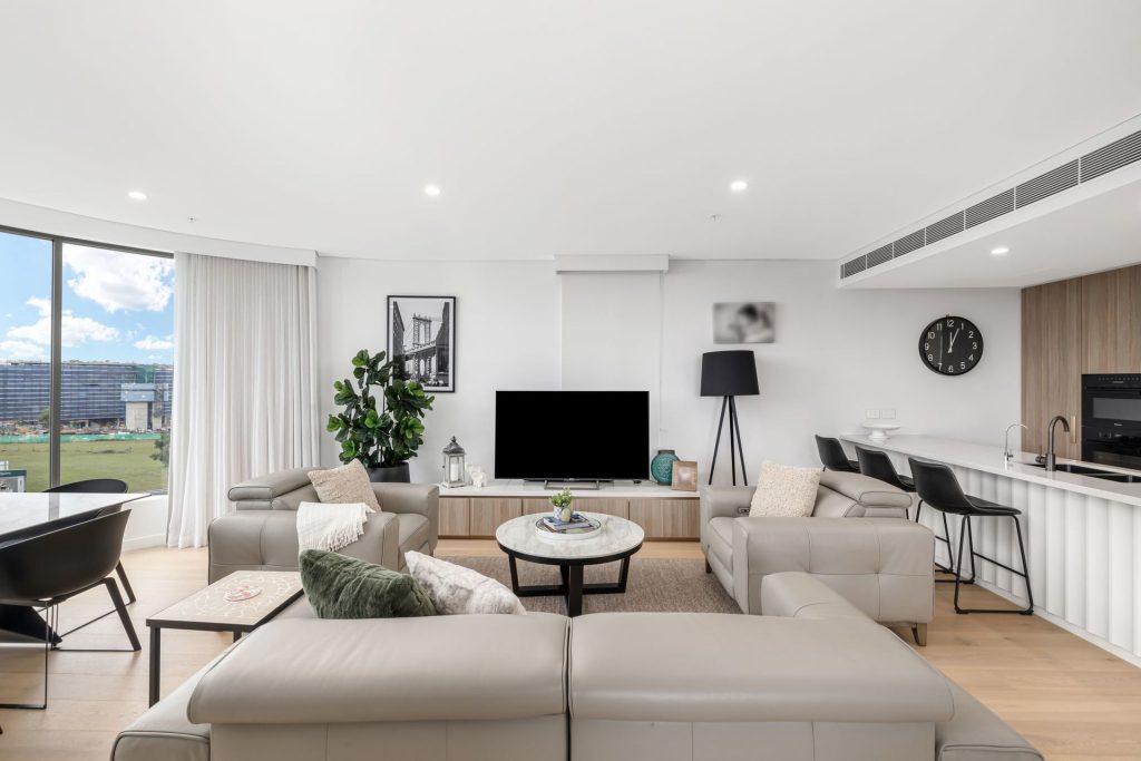 525/9 Spurway Drive, Norwest NSW 2153 - photo 4