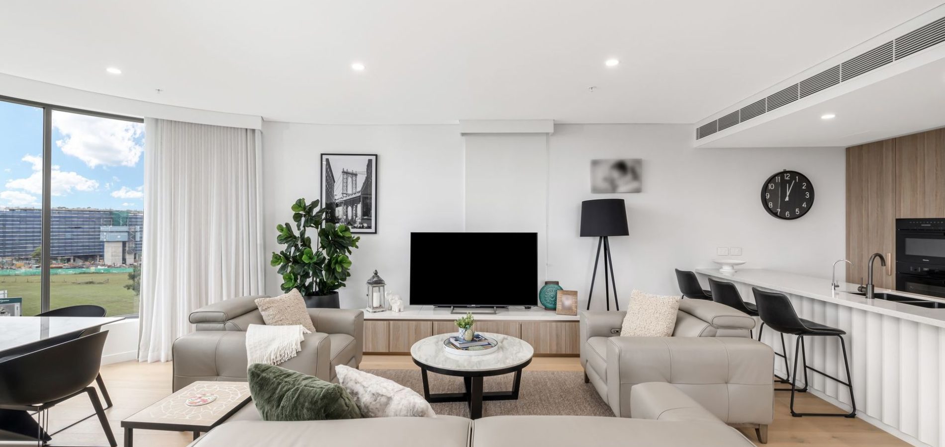 525/9 Spurway Drive, Norwest NSW 2153 - photo 4