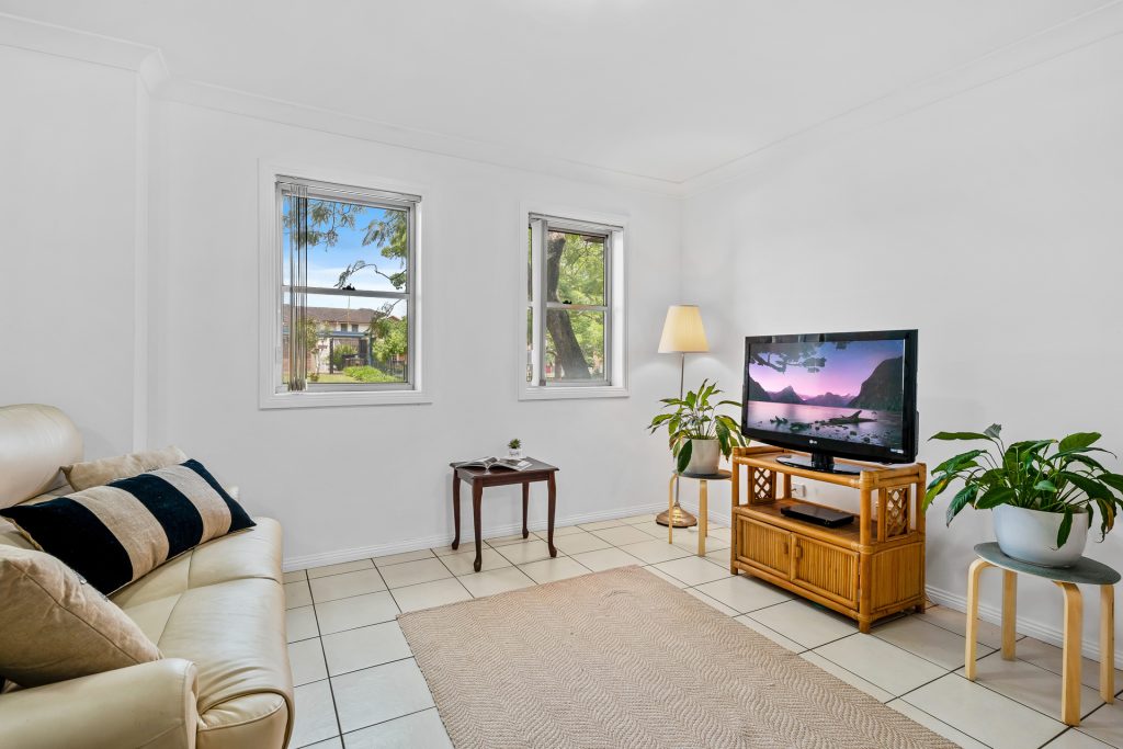 11/15 Governors Way, Oatlands NSW 2117 - photo 3